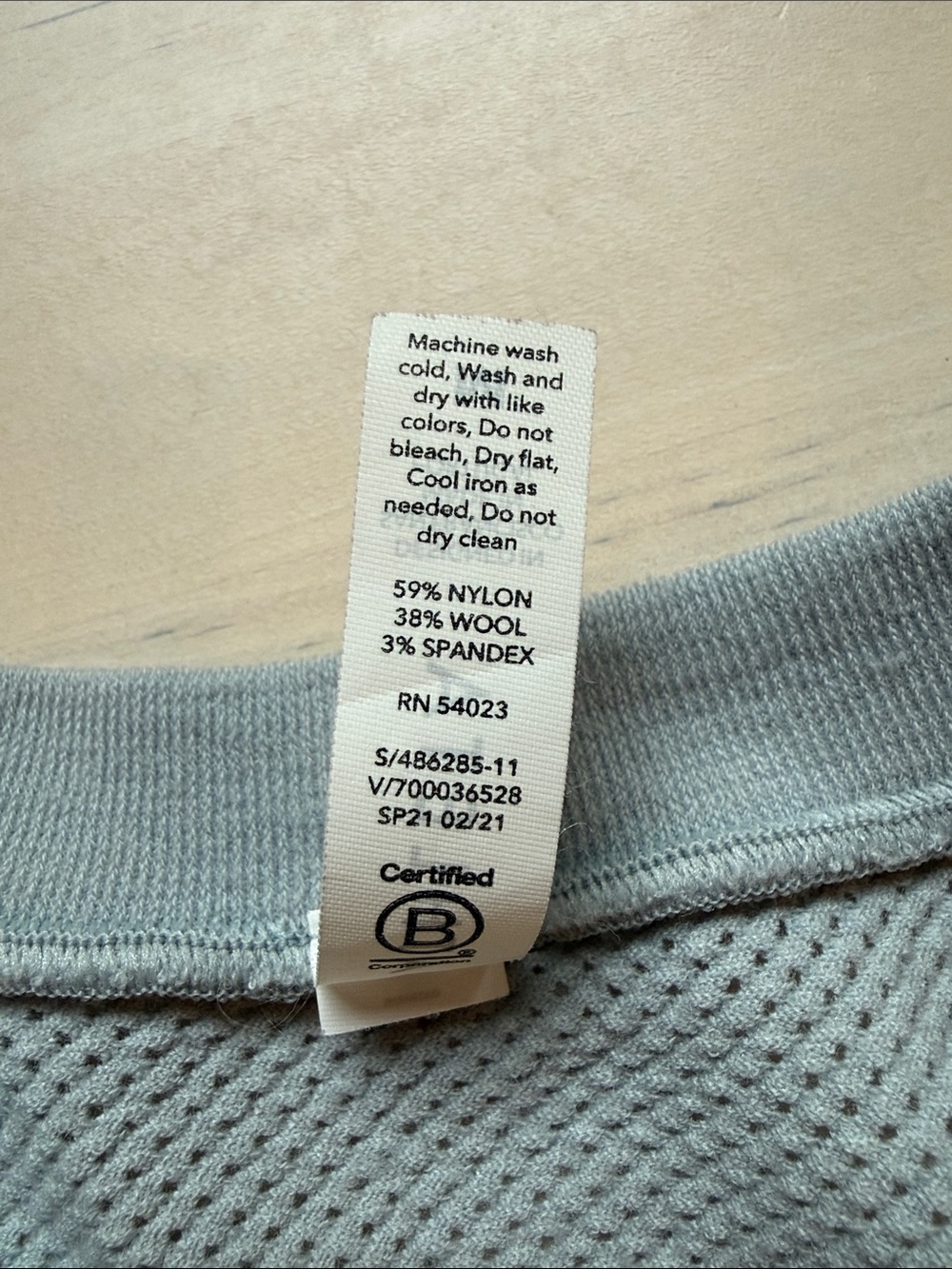 Athleta Gray Ruched Tank - Picture 4 of 4